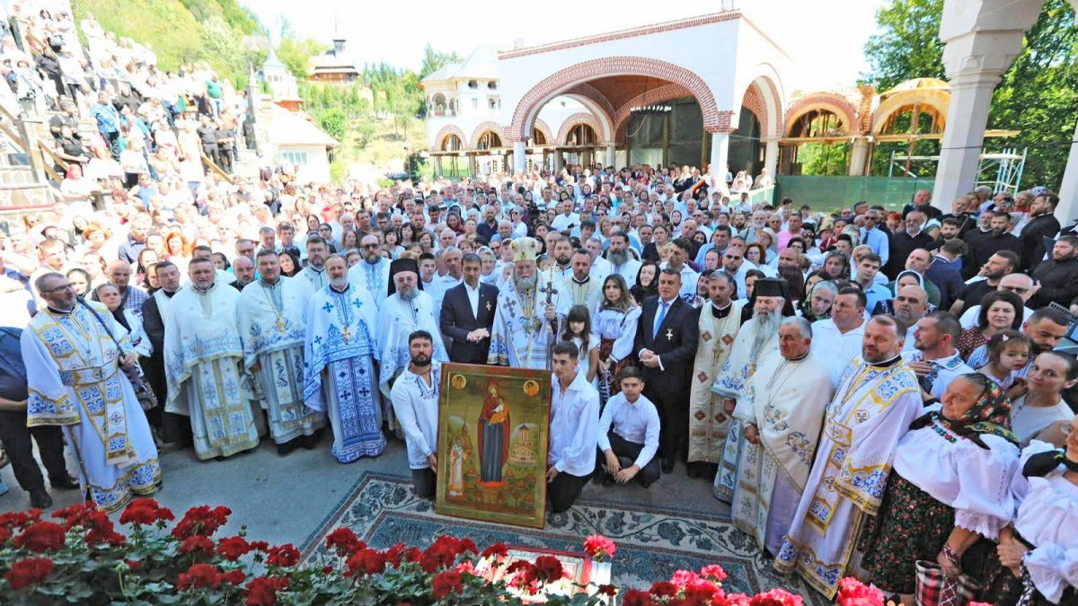 Centenarul mănăstirii maramureşene Rohia