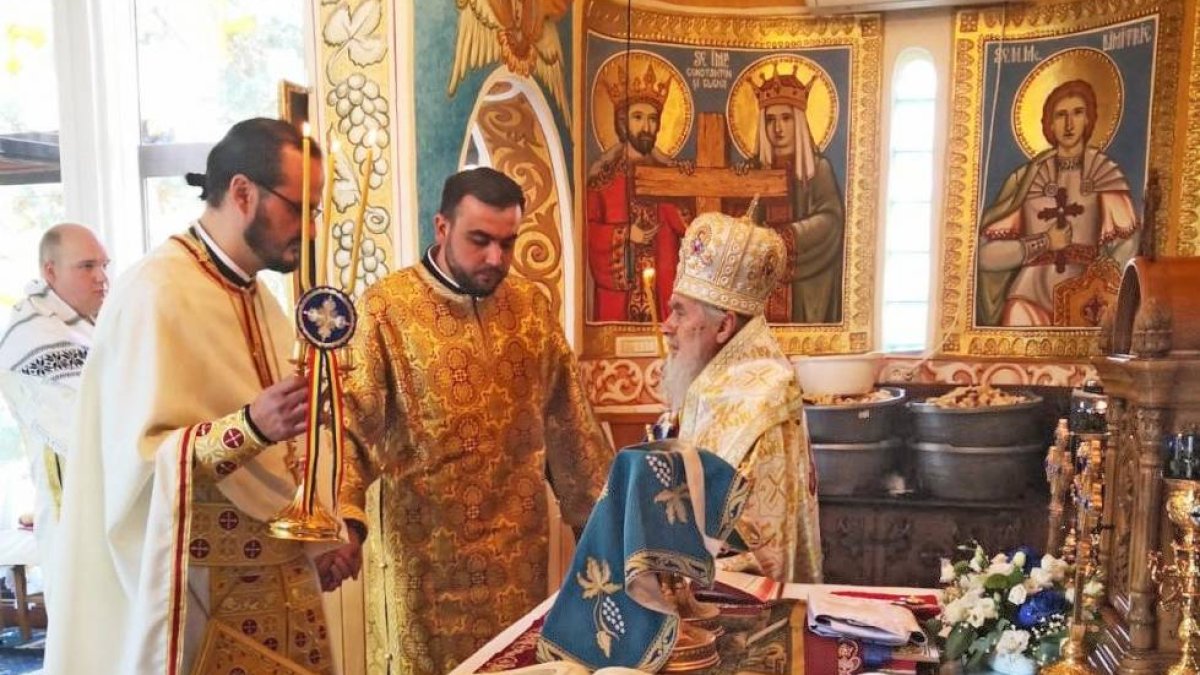 Slujire arhierească la Mănăstirea Arad‑Gai