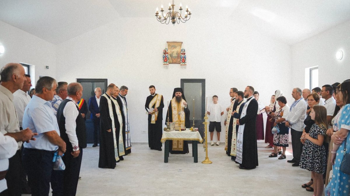 Binecuvântarea capelei mortuare din parohia sălăjeană Gălpâia