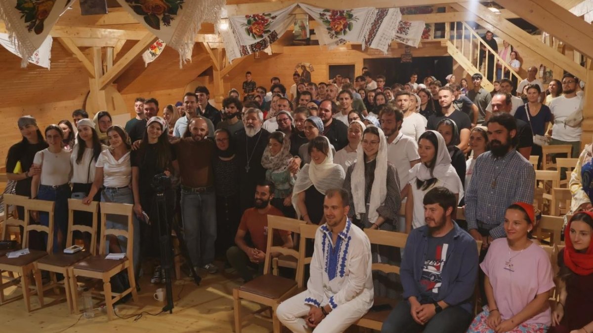 Tabăra Națională „Părintele Teofil Părăian”, la Mănăstirea Oaşa 