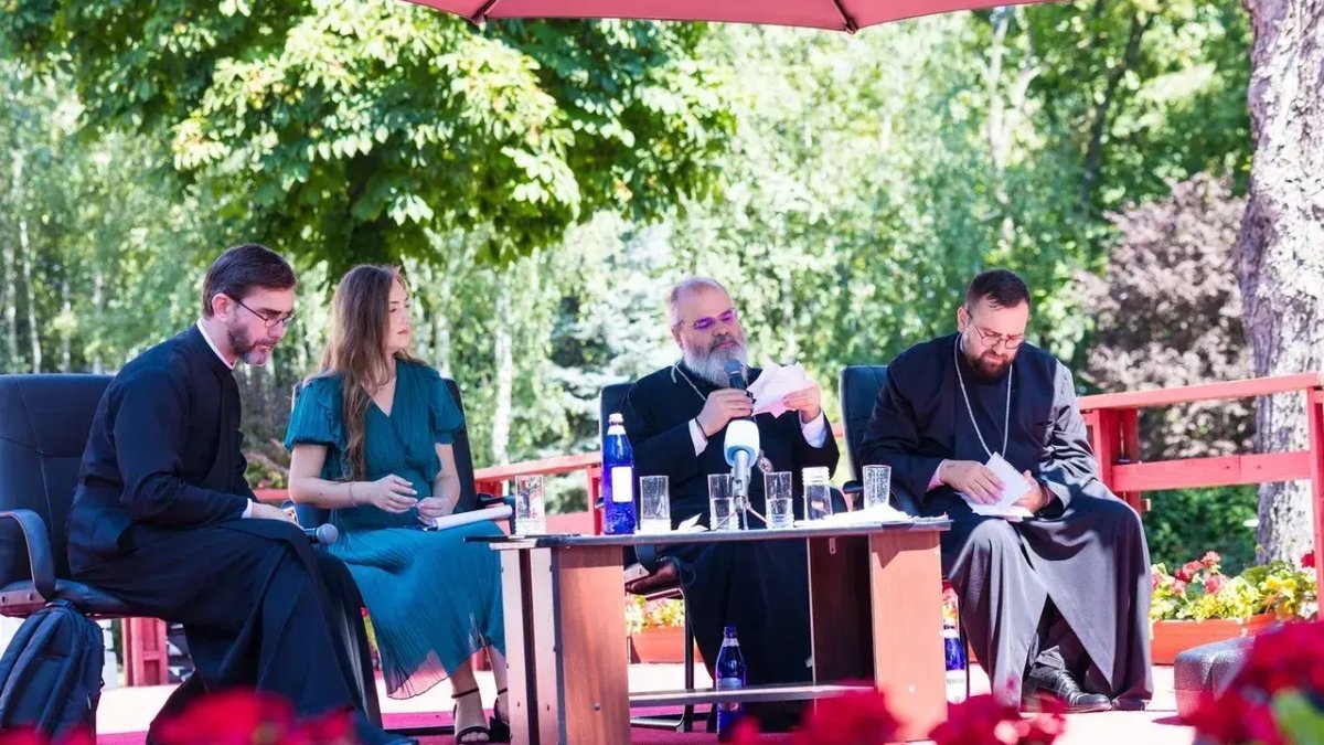 Peste 600 de tineri, la Întâlnirea Tinerilor Ortodocși Vaslui