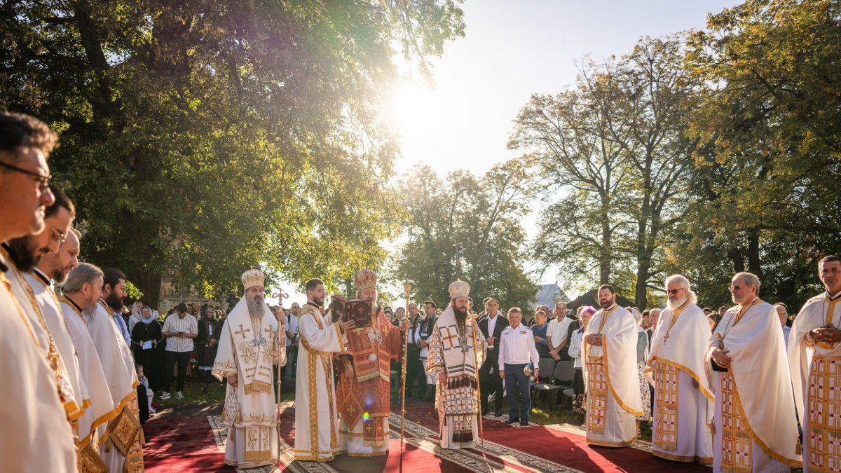 Întreită sărbătoare la Mănăstirea Arbore la 524 de ani de la zidire