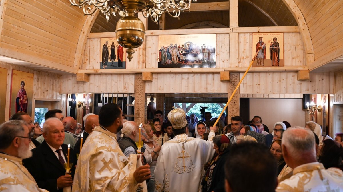 Biserica de la Spitalul de Urgență din Petroșani a fost târnosită