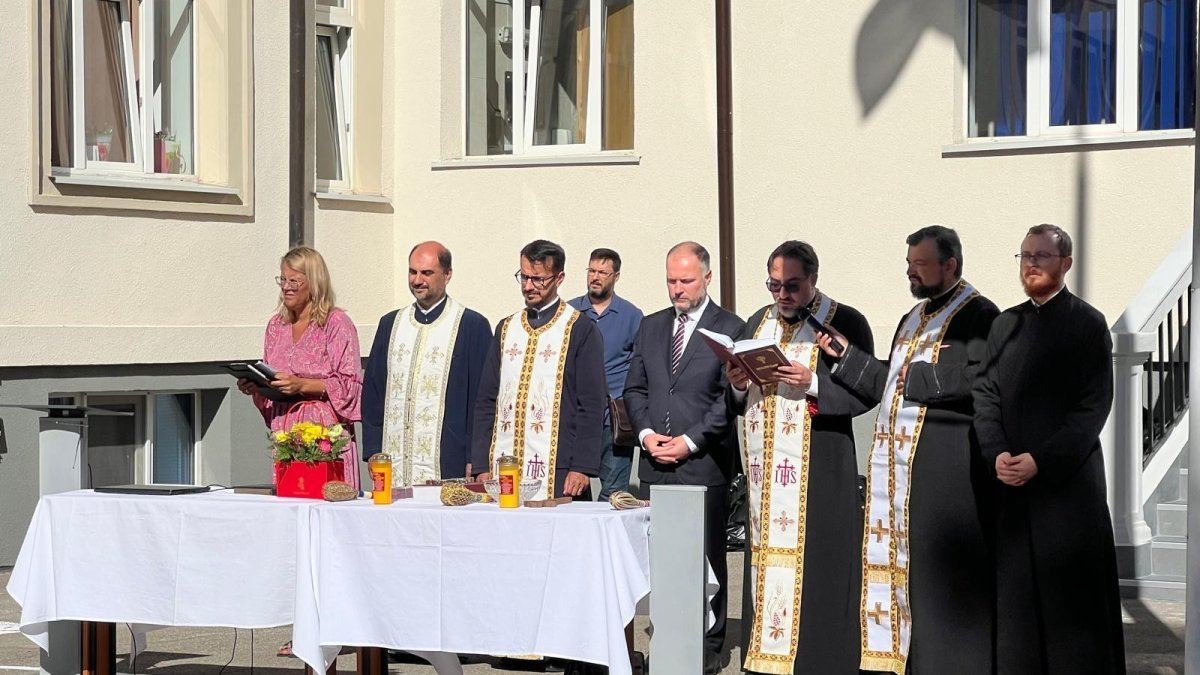 Proiect social‑filantropic destinat elevilor defavorizați din sectorul 2