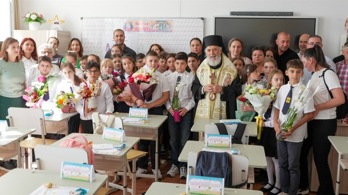 Binecuvântare pentru un nou an școlar la Seminarul Teologic din Galați