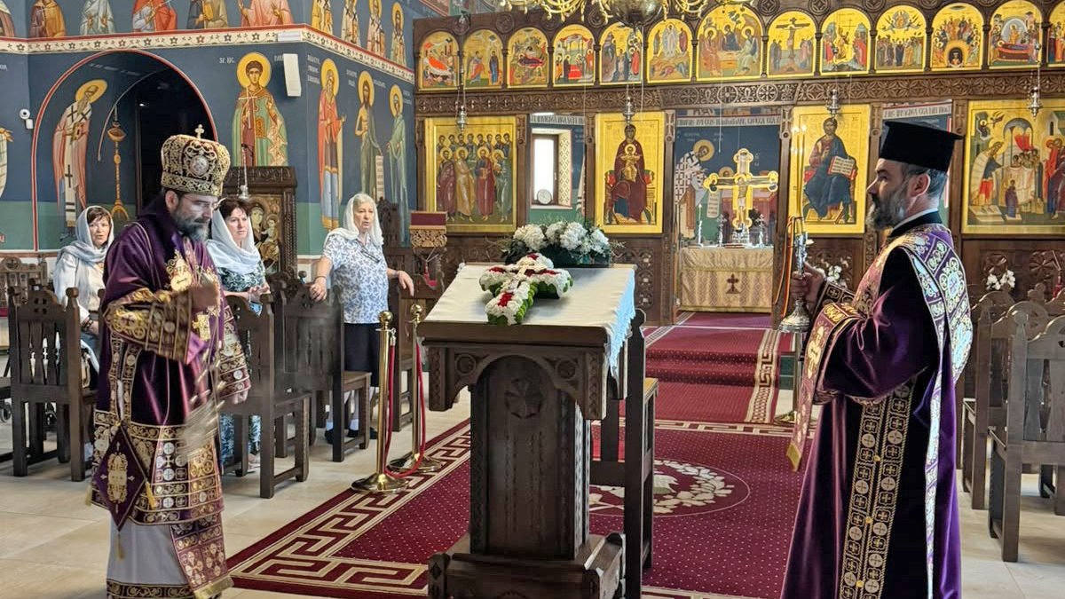 Sărbătoarea Înălțării Sfintei Cruci la Catedrala Episcopală din Madrid