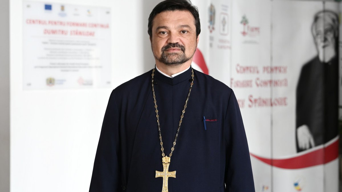 Centrul cultural‑social „Iustin Patriarhul” are un nou director