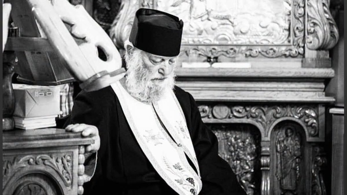 Slujitori ai Bisericii din neamul Loghinoaia - preotul Gheorghe, ctitor și filantrop