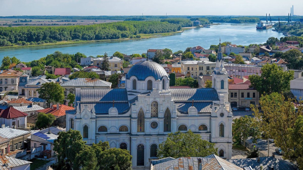 Sclipirile Luminii: Biserica „Buna Vestire” din Brăila