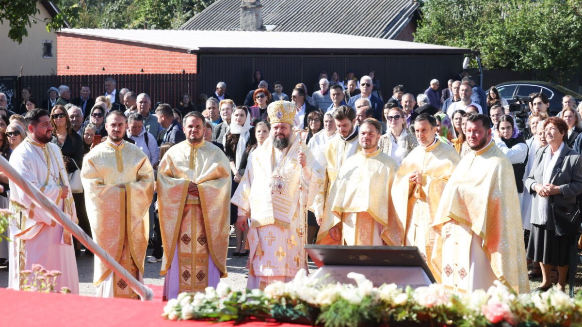 Târnosire și hirotonie la Filia Creața din județul Ilfov