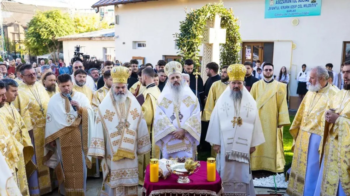 Biserica „Sfântul Gheorghe” din Bârlad a fost resfințită după restaurare