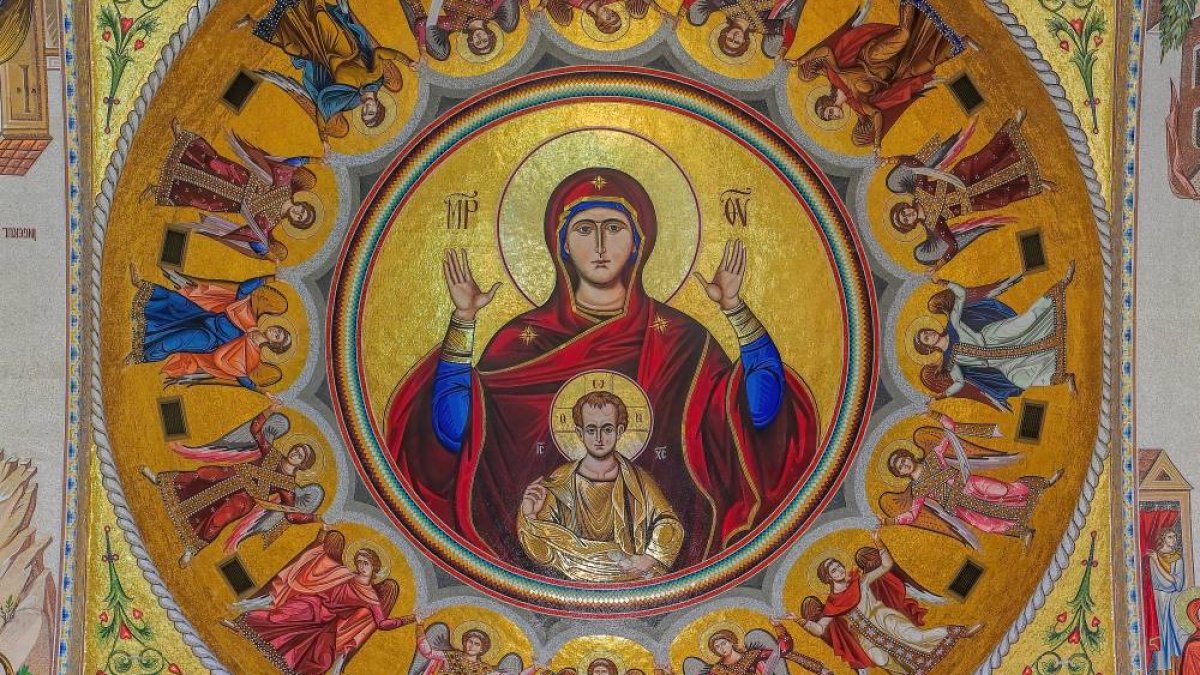 Maica Domnului, pururea rugătoare pentru noi
