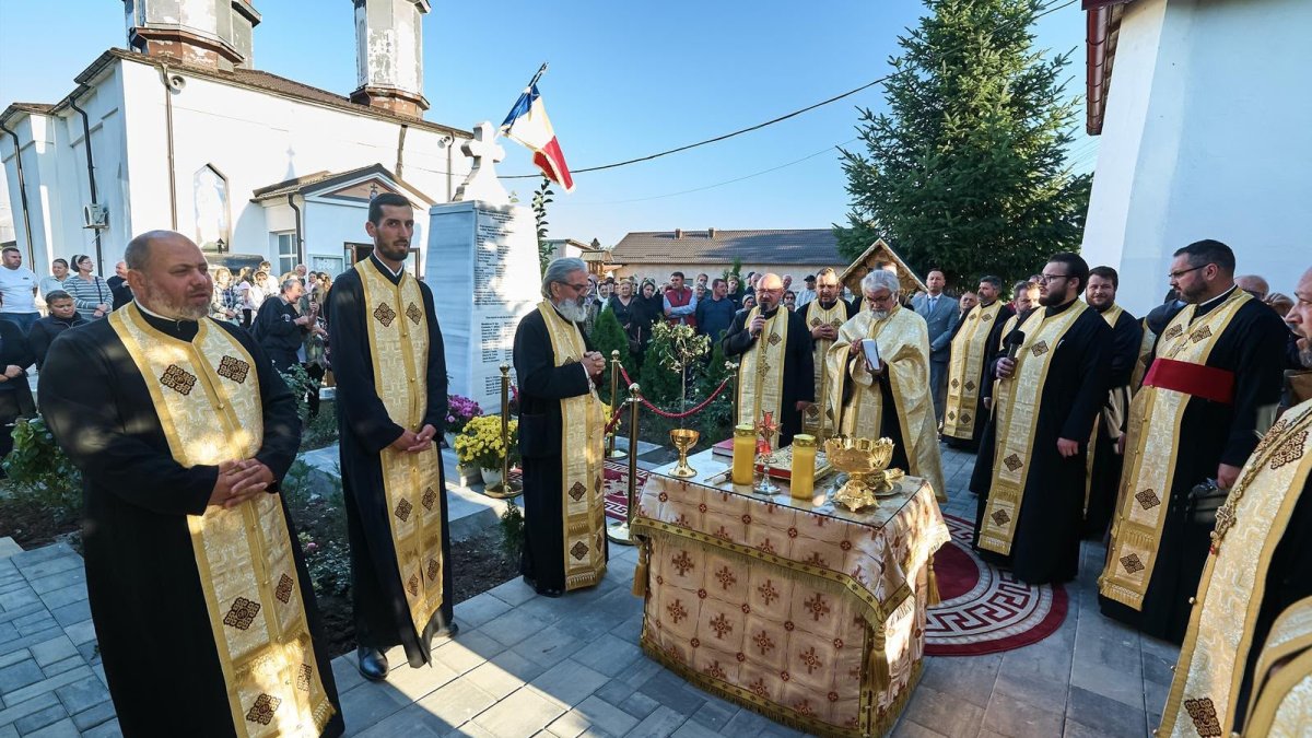 Sfinţire de capelă într-o parohie din judeţul Prahova
