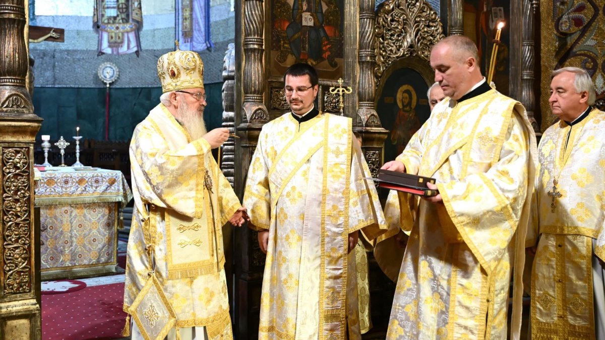 Liturghie arhierească la Catedrala Mitropolitană din Cluj-Napoca