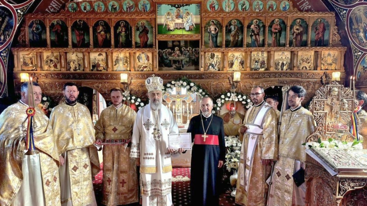 Resfințirea bisericii din Parohia Sebeșel, Protopopiatul Sebeș