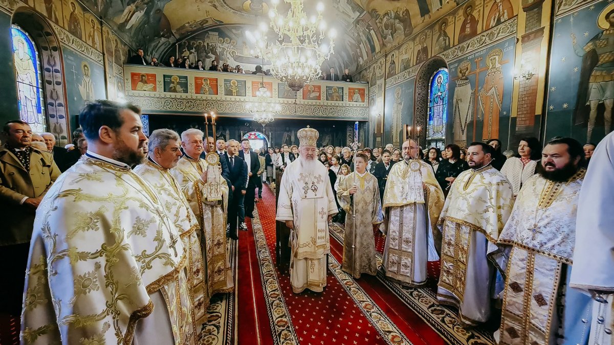 Sărbătoare la Biserica „Sfânta Treime” din Baciu, judeţul Cluj