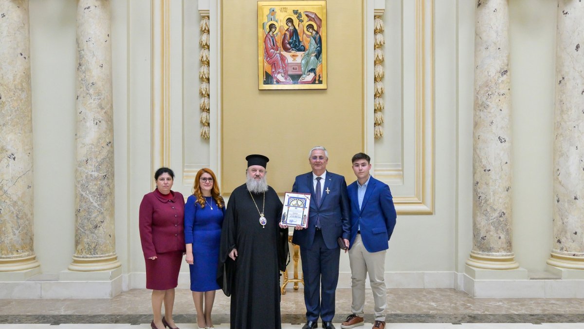 Binefăcător al Bisericii, distins cu Ordinul Mitropolitan „Sfântul Ierarh Neofit Cretanul”