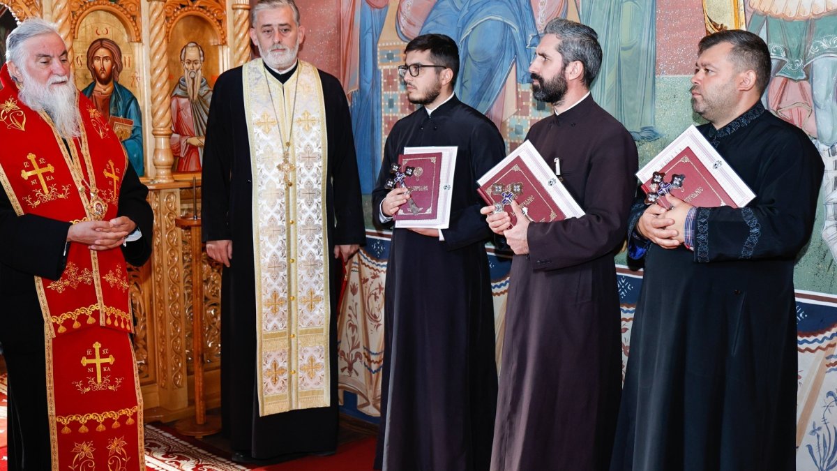 Noi preoţi duhovnici în Arhiepiscopia Craiovei