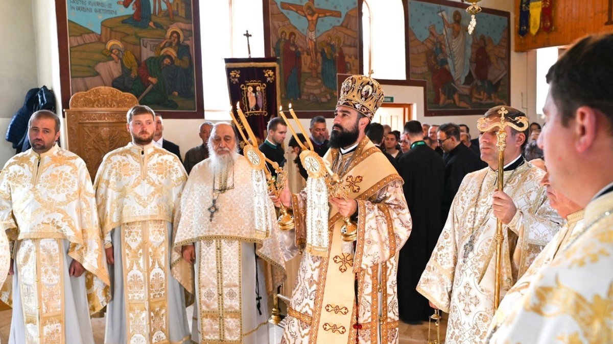 Slujiri arhiereşti în Eparhia Devei şi Hunedoarei