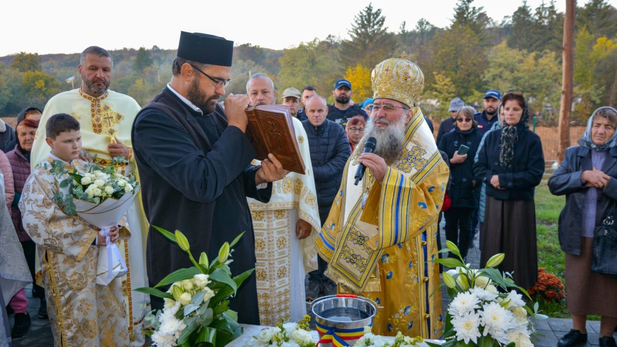 Biserica din Moțoiești a fost resfințită