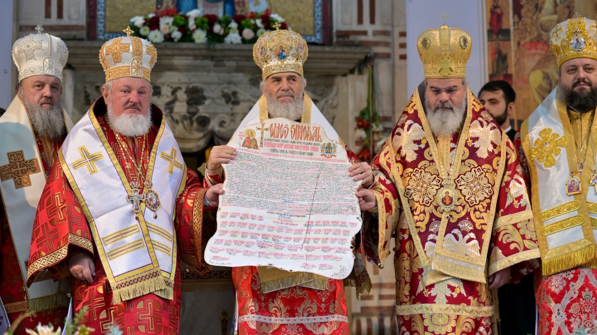 Tomos sinodal al Bisericii Ortodoxe Autocefale Române pentru proclamarea canonizării Sfântului Preot Mucenic Constantin Sârbu