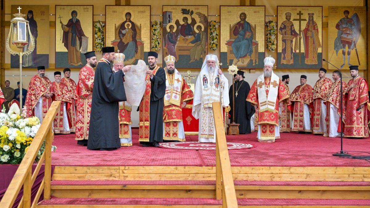 Proclamarea sărbătorii „Soborul Sfinților Martiri Militari”, pe Colina Bucuriei