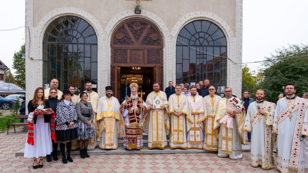 Slujire arhierească în Parohia Gherăiești, Bacău