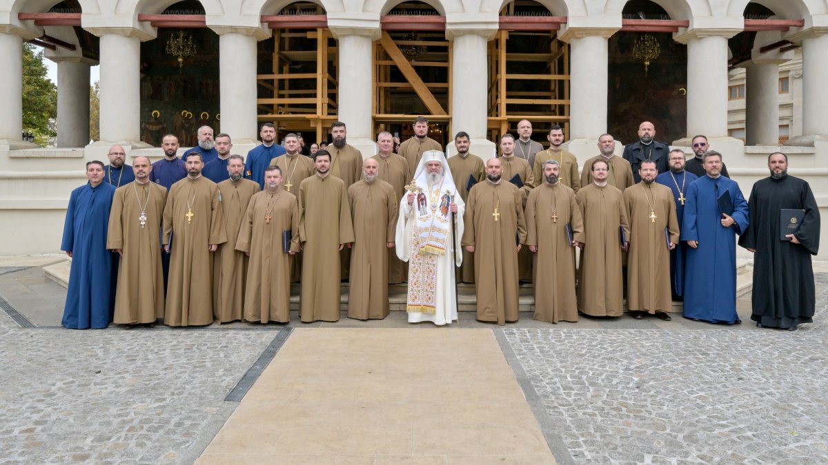 „Sacerdotes Militares”, primul cor al preoților militari din Patriarhia Română