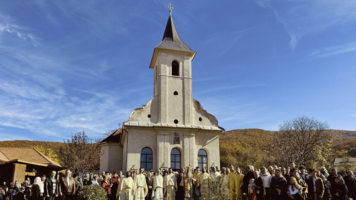 Sfințirea capelei mortuare în Parohia Mărcuș, judeţul Covasna