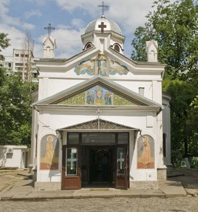 La parohia „Izvorul Nou“, orele de religie se ţin în biserică
