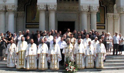 15 ani de la întronizarea Preasfinţitului Părinte Casian ca Episcop al Dunării de Jos