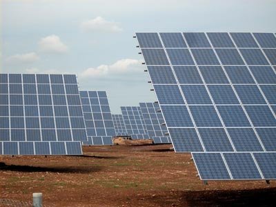 Cea mai mare problemă a „energiei verzi“ rămâne birocraţia