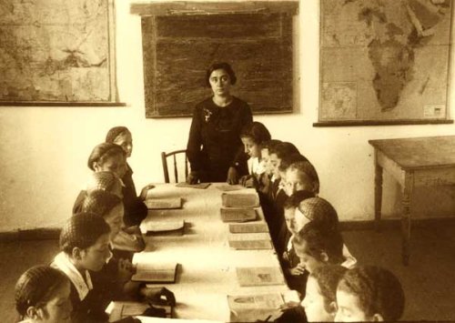 Femeile ortodoxe, în sprijinul educaţiei creştine