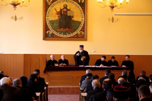 Crezul ortodox, dezbătut la conferinţa preoţească din Sibiu