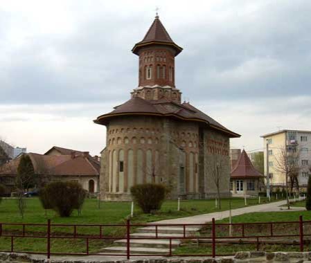 Slujiri arhiereşti în Mitropolia Moldovei şi Bucovinei