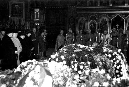 Funeraliile marelui român Onisifor Ghibu