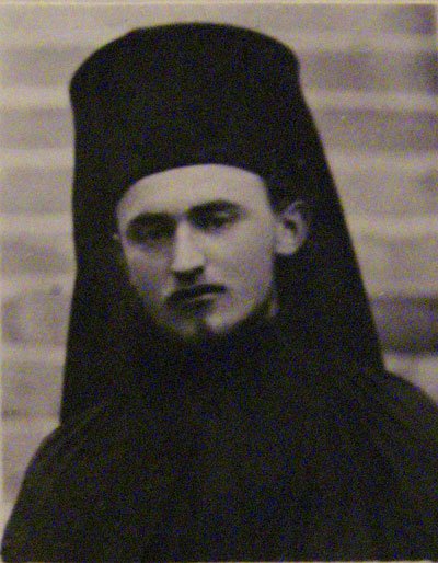 Nifon Matei, duhovnicul cel tânăr