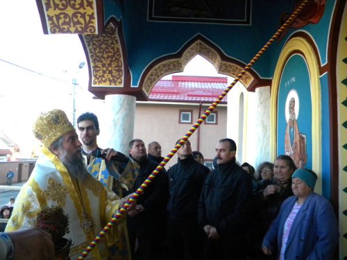 O nouă biserică pentru credincioşii din Târgu Jiu