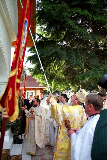 Sfinţirea bisericii militarilor din Făgăraş