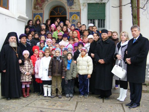 Copiii din Parohia Şiria, la Mănăstirea Hodoş-Bodrog