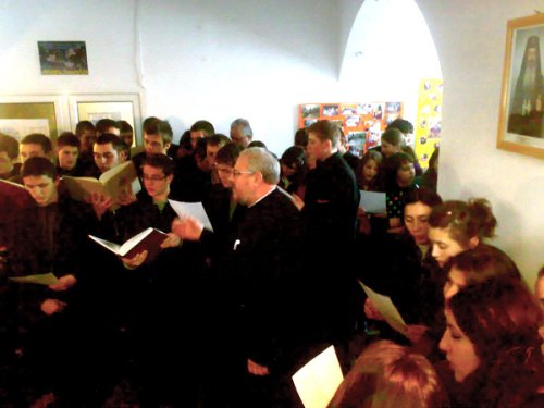 Ocrotitorii şcolilor teologice, sărbătoriţi la Iaşi şi Botoşani