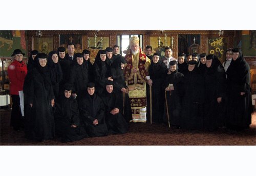 Slujbă arhierească la Mănăstirea Văleni