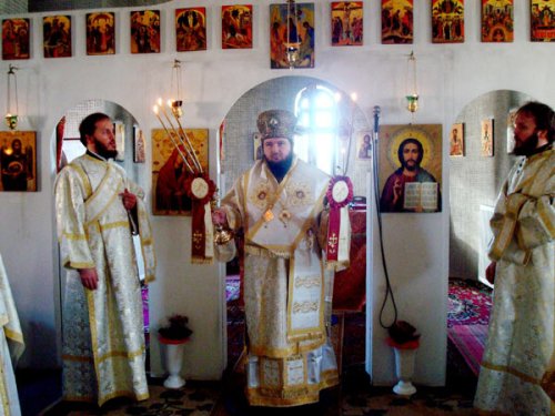 Liturghie arhierească în cartierul Podgoria