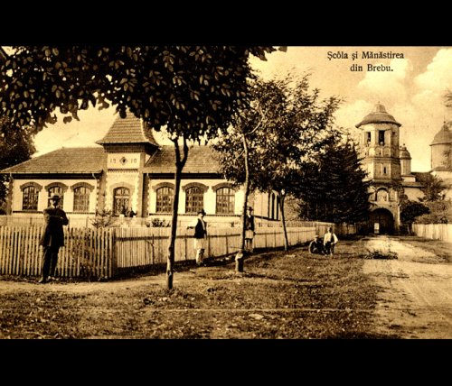 Şcoala şi Mănăstirea Brebu din judeţul Prahova