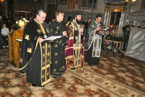 Seară duhovnicească la Parohia Borlova, Caransebeş
