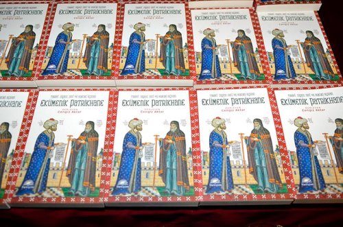 Carte în limba turcă despre Patriarhia Ecumenică