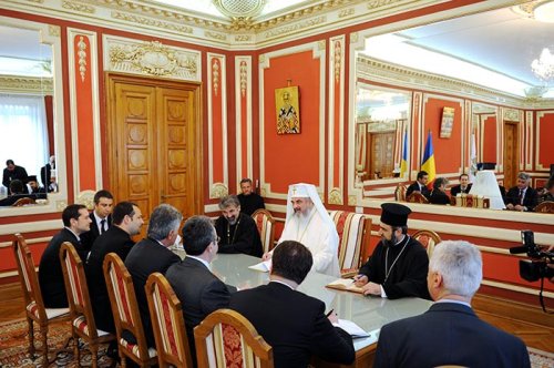Preşedintele Parlamentului Greciei, în vizită la Patriarhia Română