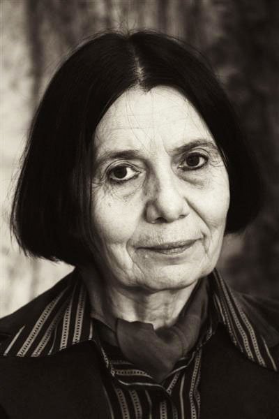 Ileana Mălăncioiu, poeta abisurilor blânde