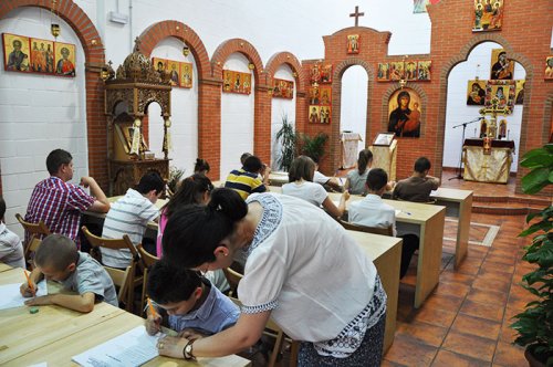 Şcoală parohială pentru copii în Parohia ortodoxă din Coslada