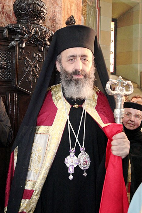 IPS Irineu a fost instalat ieri Arhiepiscop la Alba Iulia
